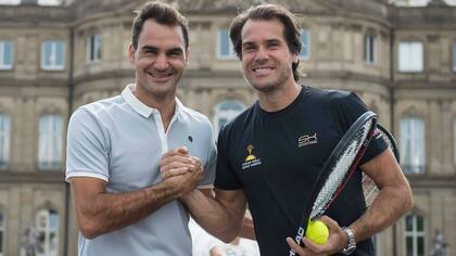 Federer y Haas, en Stuttgart, antes del encuentro