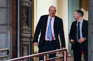 Sturzenegger aclaró cómo serán los cambios en indemnizaciones, vacaciones y horas extra