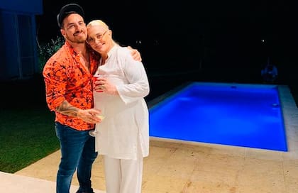 Federico Bal junto a su madre, Carmen Barbieri