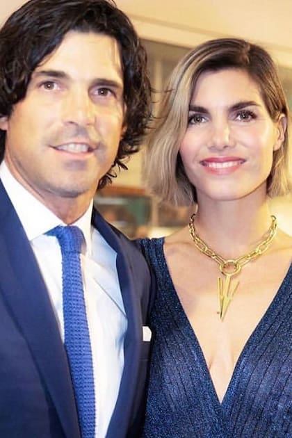 Federico de Alzaga diseñó trofeos de polo para Nacho Figueras. Su mujer, Delfina Blaquier, es fanática de sus joyas