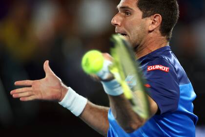 Federico Delbonis enfrenta a Rafael Nadal en la cancha principal del Australia Open