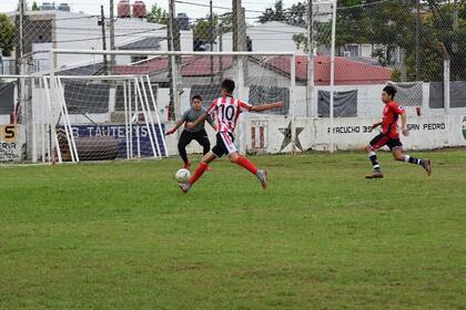 Federico Laurino jugó al fútbol en el Club Mitre y en el Paraná de San Pedro