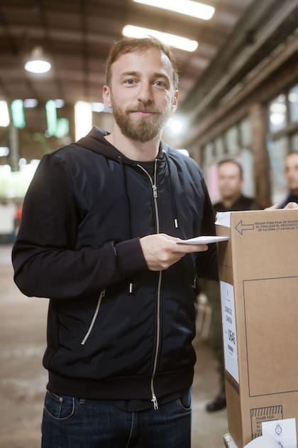 Federico Otermín, al votar en Lomas de Zamora