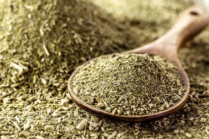 Federico Sturzenegger: "Este certificado estaba en clara superposición con el Código Alimentario Argentino, el cual ya delimita las características que debe cumplir la yerba mate para garantizar su consumo seguro"