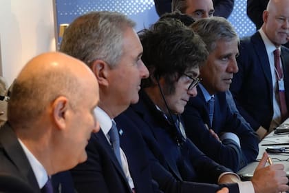 Federico Sturzenegger y Luis Caputo se opusieron desde el inicio del debate a introducir cambios a la reforma laboral