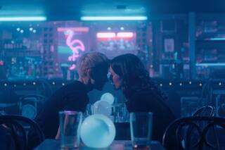 Netflix: Feel Good, un gran hallazgo de la nueva comedia inglesa post Fleabag