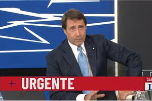 Feinmann criticó "la puesta en escena" para el discurso de Milei