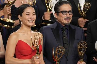 Los premios Emmy brillaron con luz propia en una noche con sorpresas, récords y un perfecto dúo de anfitriones