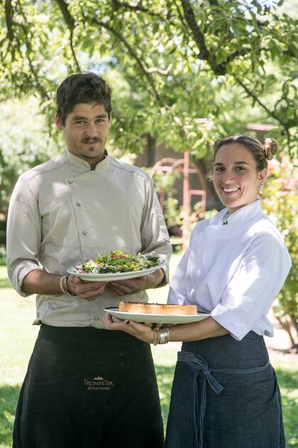Felicitas Condesse Stanga y Dámaso Rivas Pinal, responsables de la cocina de La Madrugada.