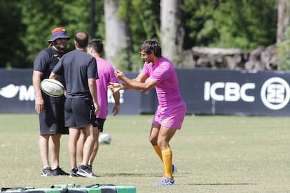 Felipe Ezcurra será el 9