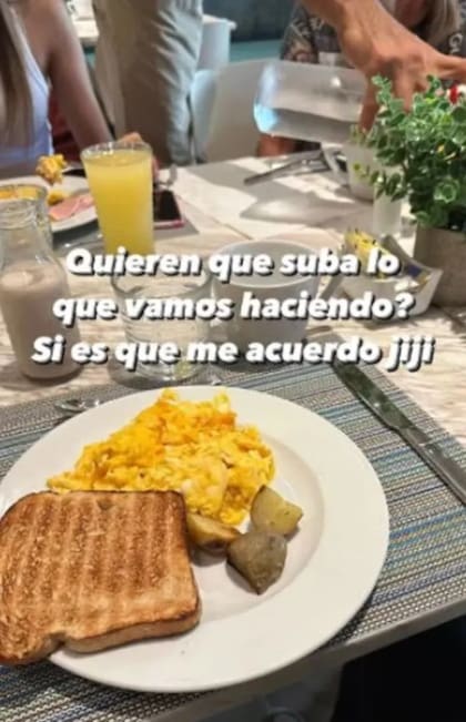 Felipe Fort enseña el primer desayuno en Cancún junto a Priscila