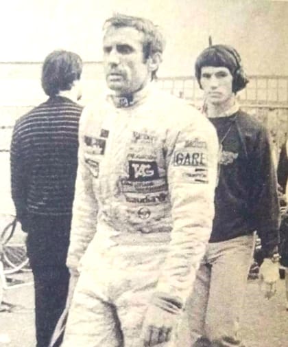 Felipe Mc Gough detrás de Lole en Hockenheim 1981