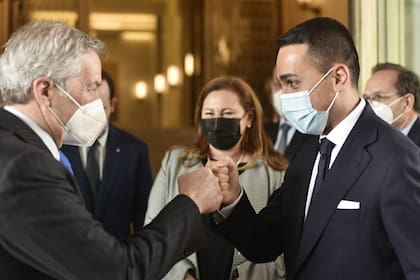 Felipe Solá y el canciller italiano, Luigi Di Maio