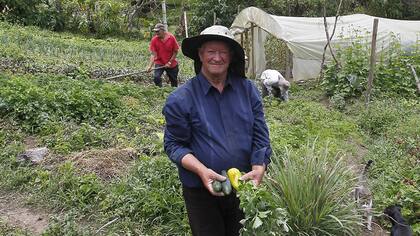 Félix Ortiz cultiva legumbres desde hace 59 años