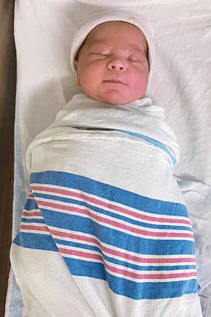 Félix, su legado de amor:
Sofía murió a los 31 años, una semana
después del nacimiento de Félix, a quien
pudo conocer y tener en brazos.