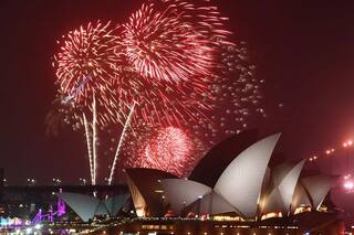 El mundo festeja la llegada del 2020