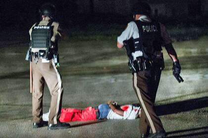 Un joven está grave tras las protestas en Ferguson