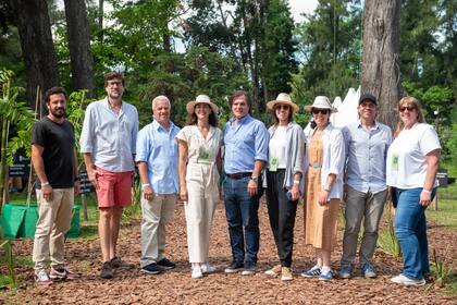 Fermín Esandi, Santiago Traynor, Eduardo Esandi, Teresa Elizalde, José Iraola, Lucía Cané, Mariana Rossi, Ignacio Turín y María Paladini, los organizadores del evento.