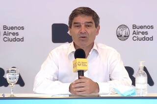 Quirós se refirió a los brotes por la primavera y recomendó volver a usar barbijo