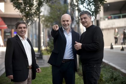 Fernán Quirós, Horacio Rodríguez Larreta y Jorge Macri, el día que se anunció el acuerdo para ir con un candidato único en la ciudad