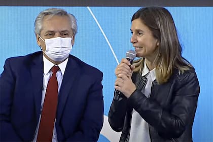 Fernanda Raverta y el presidente Alberto Fernández