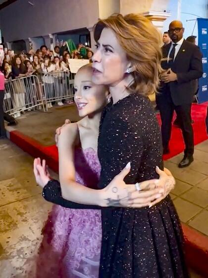 Fernanda Torres y Adriana Grande en el Festival de Santa Barbara, California, el mes pasado