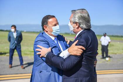 Fernández fue recibido por Quintela en La Rioja.