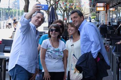 Fernández y Massa esta mañana desayunaron solos en Puerto Madero