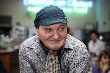 Fernando Noy, actor, poeta y memoria viva de la contracultura en la Argentina, participó del séptimo episodio de Rumor