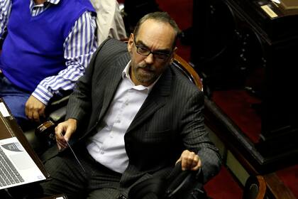 El diputado Fernando Iglesias dijo que "la saga de las vacunas ha sido un episodio vergonzoso", y cuestionó la efectividad de la vacuna rusa Sputnik V