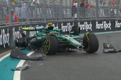 Fernando Alonso se golpeó cuando faltaban cuatro vueltas y la carrera sprint terminó sin que los autos pudieran volver a acelerar en Miami