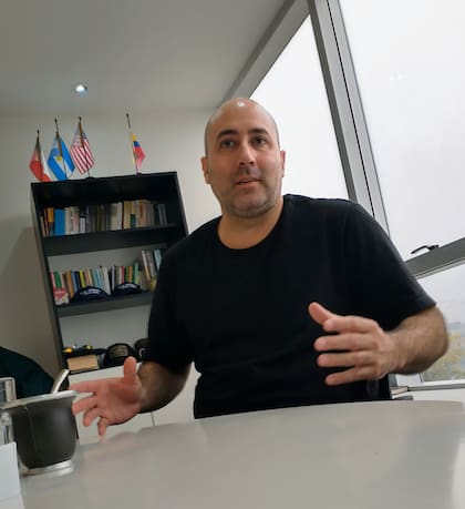 Fernando Cerimedo, encargado de las campañas electrónicas de Javier Milei