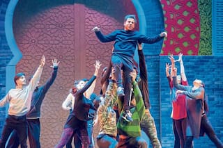 La alfombra mágica ahora vuela muy cerca del Obelisco porteño