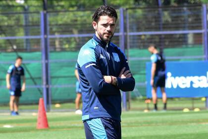 Fernando Gago atraviesa un presente complejo en Racing, con tres partidos consecutivos sin ganar