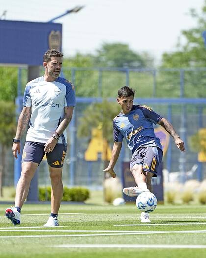Fernando Gago y Milton Delgado