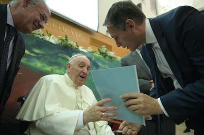 Fernando Gray, con el Papa Francisco el jueves pasado, en el Vaticano