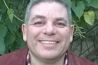 Manipulación y abuso: arranca el juicio al líder espiritual acusado por una muerte y estafas