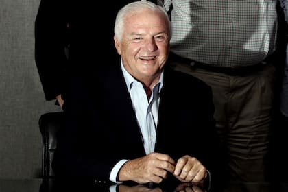 Fernando Niembro habló con LA NACION y reconoció que además de una angioplastia se le practicó una batería de estudios médicos que se practica anualmente