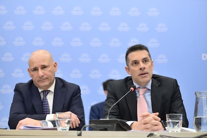 Fernando Oscar Soto (director nacional de Normativa y relación con los Poderes Judiciales y Ministerios Públicos) y Sebastián Amerio