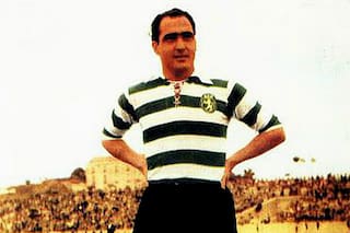 El implacable portugués que se convirtió en leyenda y al que Messi y Cristiano ya no podrán superar