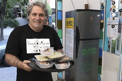 Fernando Ríos Kirsner, fundador de la Heladera Social