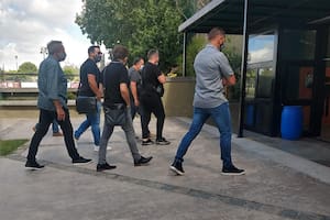 Bragarnik. Prepara el desembarco en Ferro como "proveedor de futbolistas"