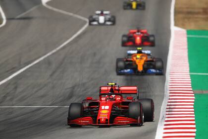 Ferrari recibirá un bono económico por ser el único equipo que participa del Mundial de la Fórmula 1 desde 1950; la Scuderia, además mantiene el veto sobre cambios y normativas y percibirá un plus en reconocimiento por los motores, al igual que Mercedes, Renault y Honda