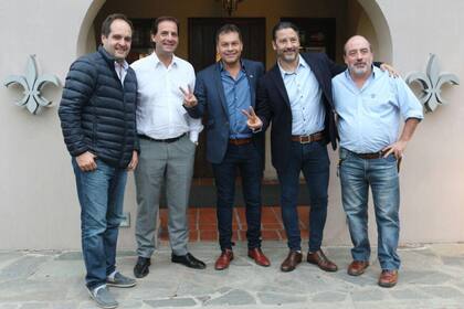 Festa recibió hoy a un grupo de intendentes peronistas en Moreno