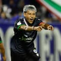 Vélez falló un penal pero cumplió en un compromiso riesgoso y ya se aboca a la definición del Apertura