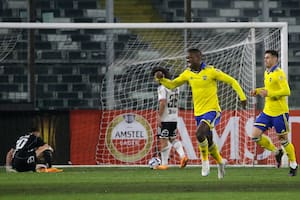 Boca sumó una victoria que lo deja arriba en la Copa Libertadores y lo energiza para el Superclásico