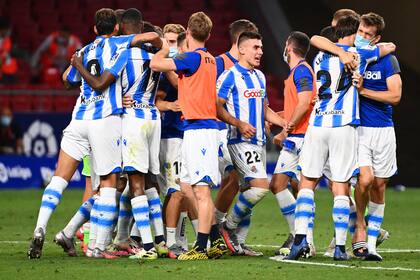 Festeja Real Sociedad: el gol de Januzaj para el 1-1 en el Wanda Metropolitano le permitió acceder a la Europa League