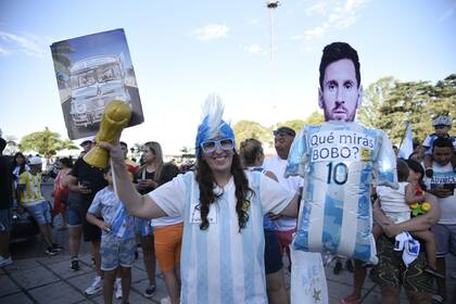 Festejos en Rosario luego del partido que disputaron Argentina y Croacia