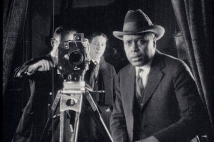 Oscar Micheaux, el primer director, guionista y productor negro en la historia de Hollywood
