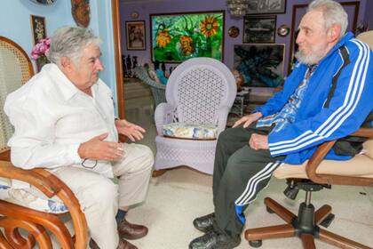 Fidel Castro recibió a José Mujica en el marco de la cumbre de la Celac celebrada en La Habana